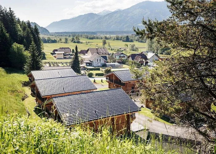 Luxury Near Slopes Apartment *